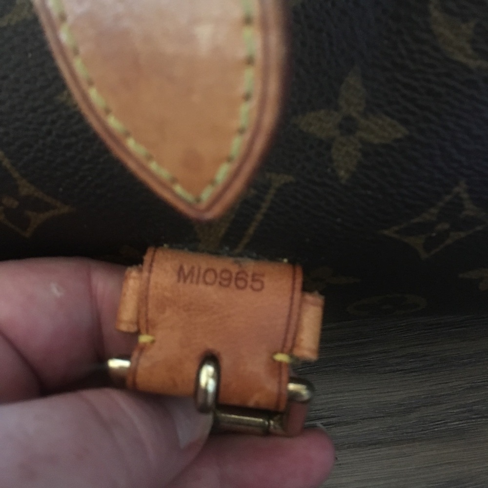 Louis Vuitton Beverly Monogram Crossbody Bag